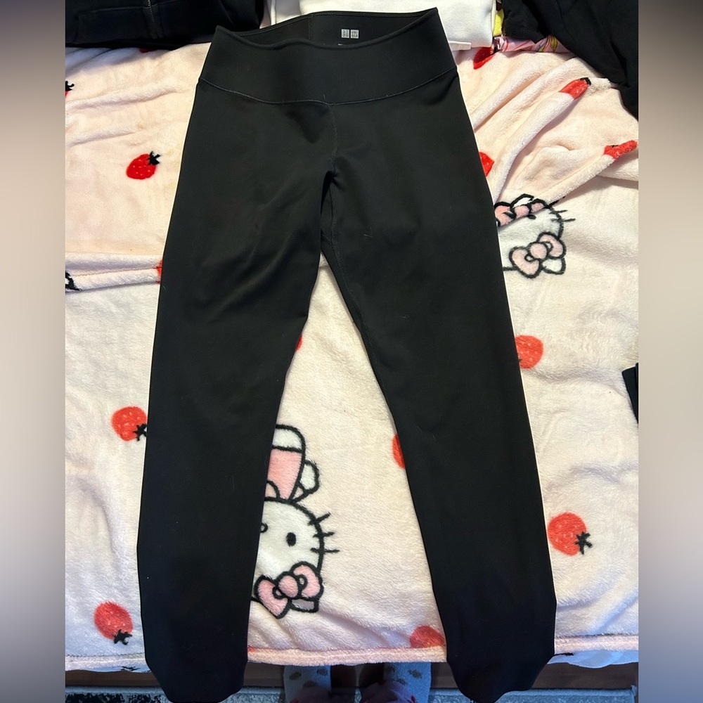 Uniqlo leggings